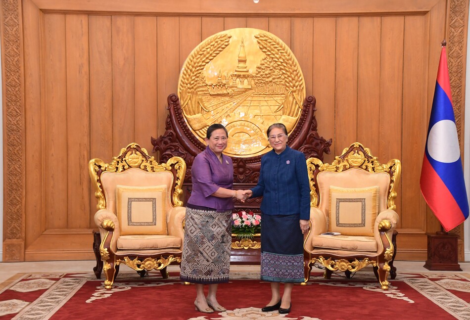 ຮອງປະທານປະເທດ ຕ້ອນຮັບທູດໄທ ເຂົ້າຢ້ຽມອໍາລາ